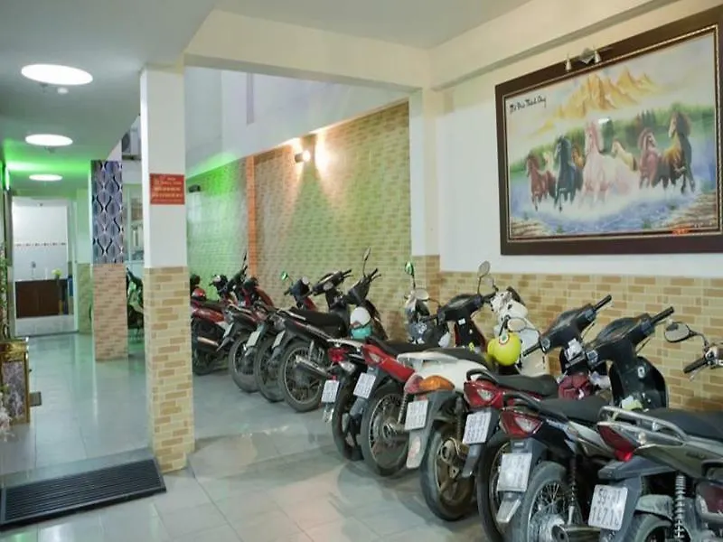 Hung Anh Hotel Ho Chi Minh City 2*,  Vietnam